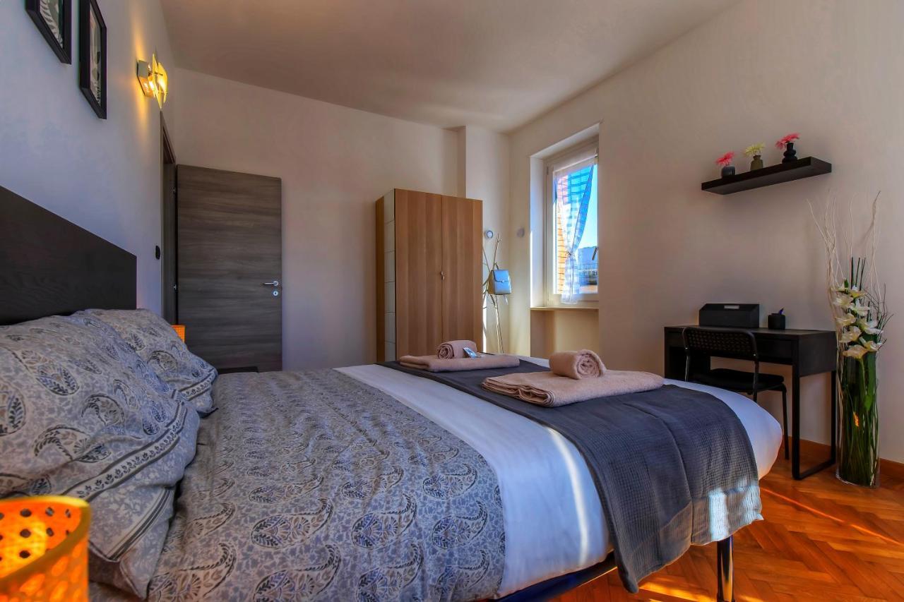 Bright & Lovely Flat M1 Carducci Molinette 250M Турин Экстерьер фото
